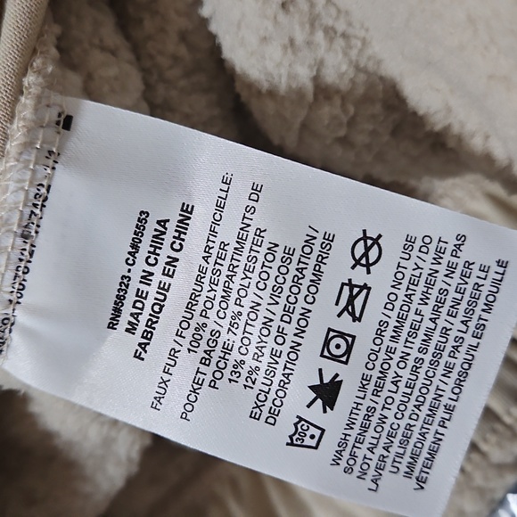 NWT Nike Sherpa Fuzzy Warm Jogger Pants - Picture 7 of 11